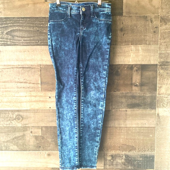 Old Navy Other - Girls 10 ballerina acid washed jeans faux pockets